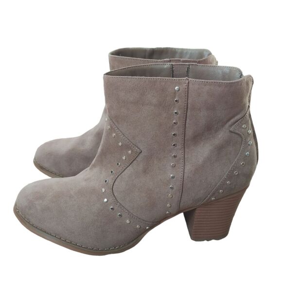 NWOT Torrid Faux Suede Booties - Picture 5 of 13